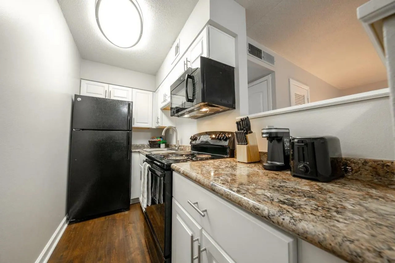 Stay Avenida Westshore Tampa Aparthotel