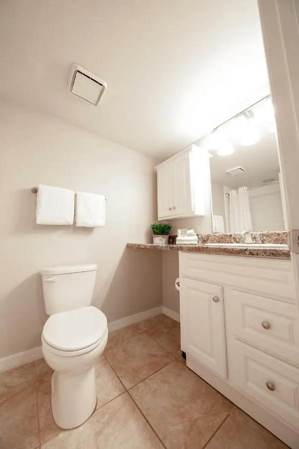 Stay Avenida Westshore Tampa Aparthotel